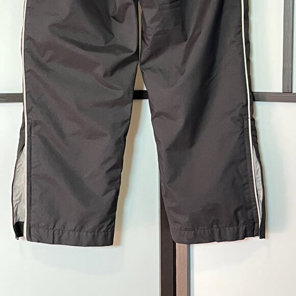 Nike Windrunner Women's High-Waisted Zipper Open-Hem Pants - Picture 3 of 13